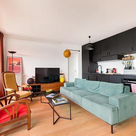Daire Sunny Quiet Haven And Stunning Views, Marais Paris